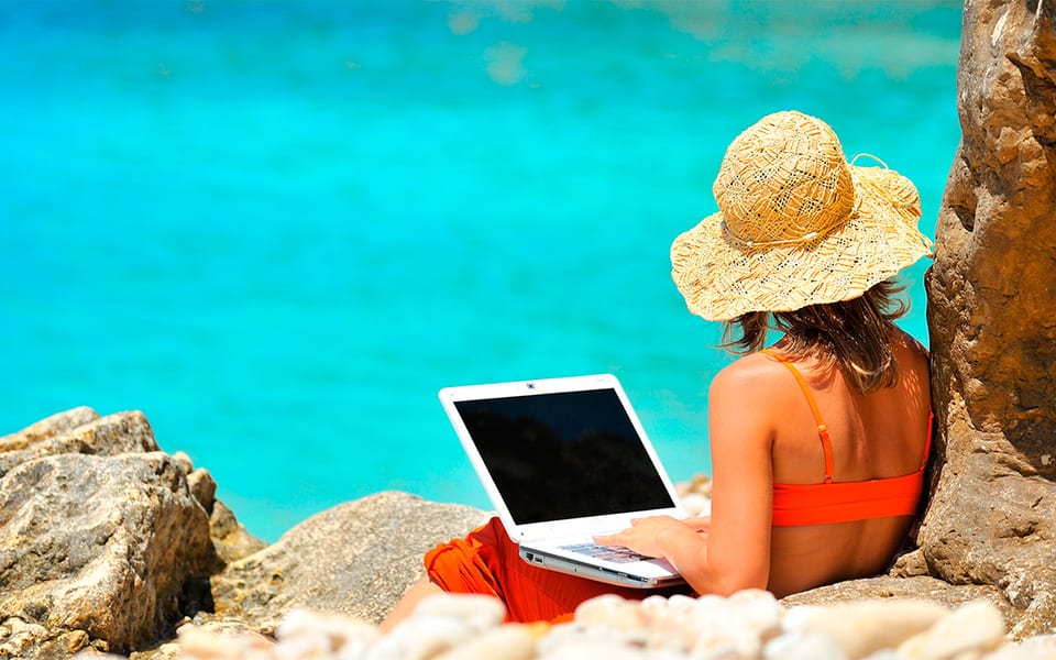 10 porad o tym jak efektywnie pracować poza biurem