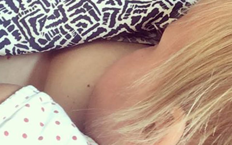 O karmieniu piersią i obrzydzonych ludziach